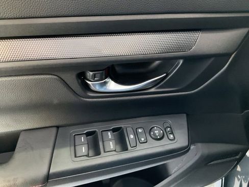 Certified 2025 Honda CR-V Sport image 6