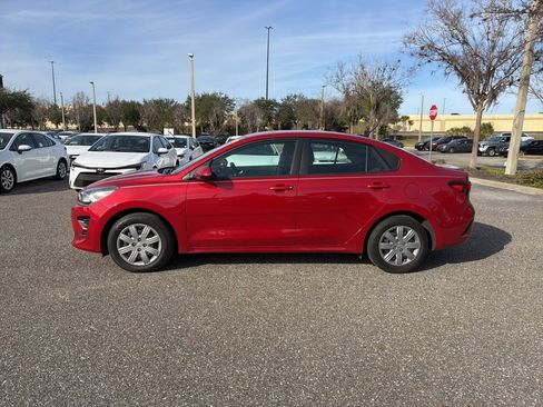 Used 2023 Kia Rio S image 2