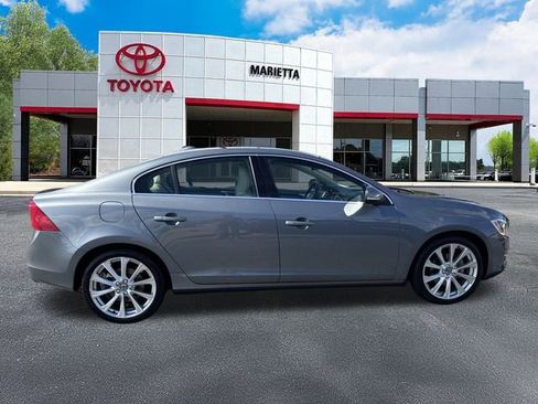 Used 2017 Volvo S60 T5 Inscription Platinum image 30