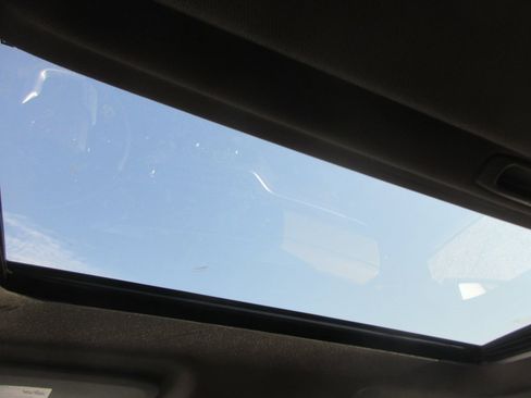 New 2026 GMC Sierra 2500 SLT w/ SLT Premium Package image 16