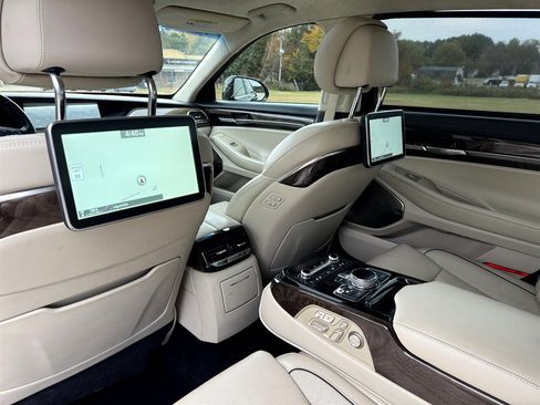 Used 2018 Genesis G90 5.0 Ultimate image 15