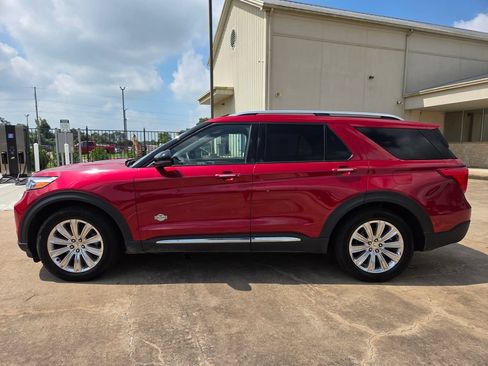 Used 2023 Ford Explorer King Ranch w/ Technology Package RWD image 8