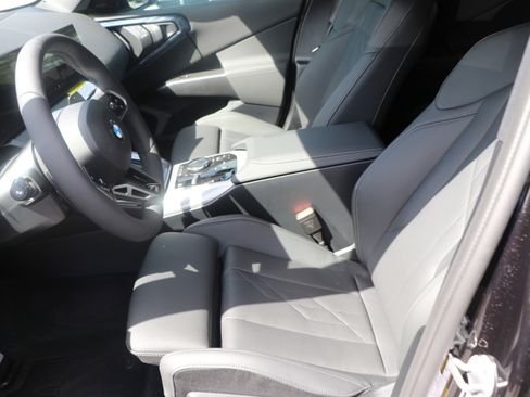 Certified 2025 BMW X3 xDrive30i w/ Premium Package image 15