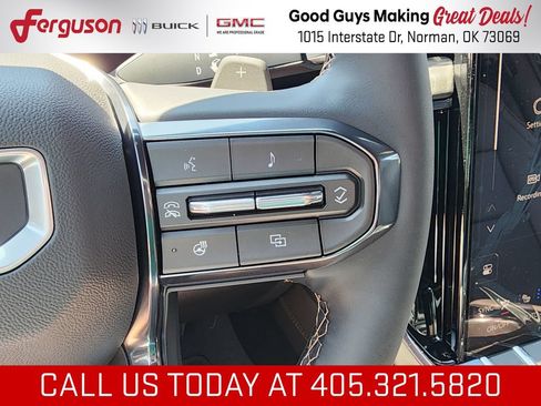 New 2026 GMC Yukon XL AT4 w/ AT4 Premium Package AWD/4WD image 21