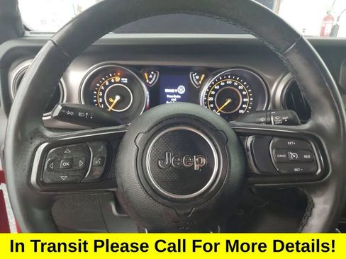 Used 2023 Jeep Gladiator Sport AWD/4WD image 5