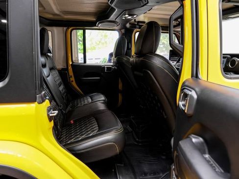 Used 2019 Jeep Wrangler Unlimited Rubicon w/ LED Lighting Group image 70