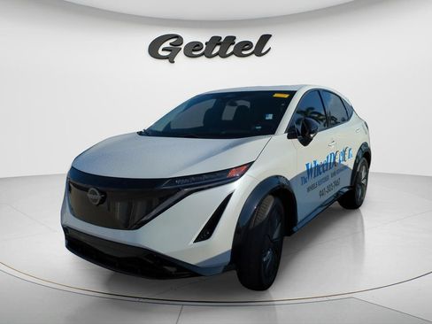 Used 2025 Nissan Ariya AWD image 1