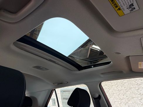 New 2026 Hyundai Venue SEL image 12