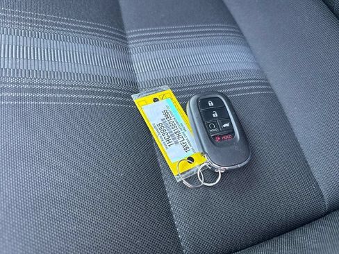 Used 2025 Honda Civic Sport image 30