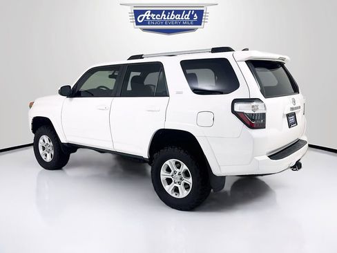 Used 2019 Toyota 4Runner SR5 image 5