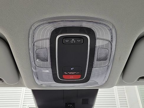 Used 2024 Hyundai Kona SEL AWD/4WD image 30