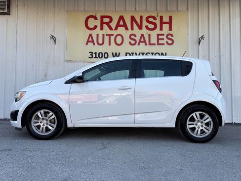 Used 2015 Chevrolet Sonic LT image 6