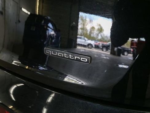 Used 2023 Audi Q5 2.0T Premium Plus w/ Premium Plus Package AWD/4WD image 10