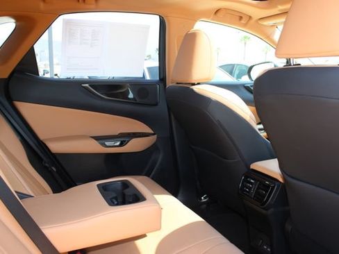 Certified 2025 Lexus NX 250 FWD w/ Accessory Package (2T) image 7