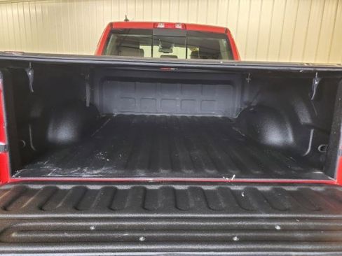 Used 2018 RAM 1500 Sport image 7