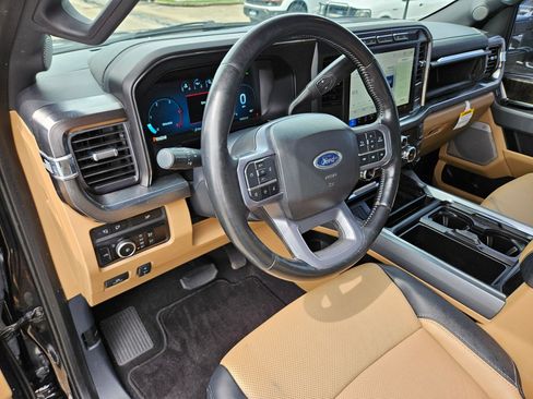 Used 2023 Ford F250 Lariat w/ FX4 Off-Road Package AWD/4WD image 14