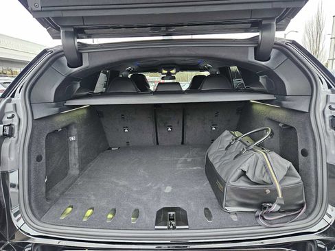 Used 2025 BMW XM image 17