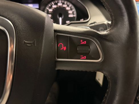 Used 2011 Audi S5 Premium Plus image 24