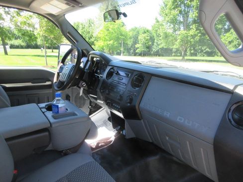 Used 2014 Ford F350 XL w/ Trailer Tow Package RWD image 35