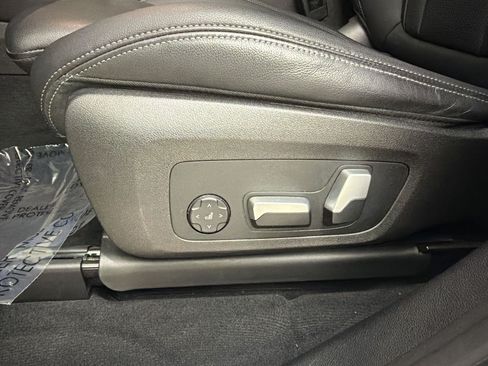 Certified 2024 BMW X3 sDrive30i w/ Convenience Package RWD image 16