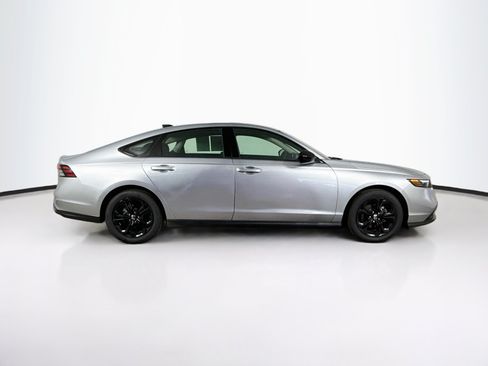 Certified 2025 Honda Accord SE image 2