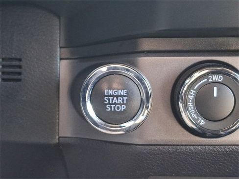 Used 2021 Toyota Tacoma TRD Sport image 24