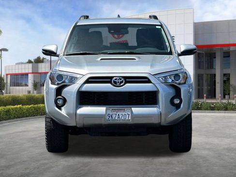 Used 2021 Toyota 4Runner TRD Off-Road Premium w/ Moonroof Package AWD/4WD image 10