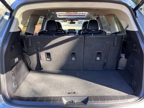 Used 2021 Subaru Ascent Limited w/ Technology Package image 44