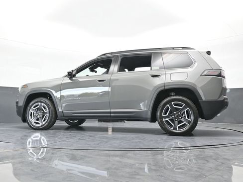 New 2026 Jeep Cherokee Laredo image 52