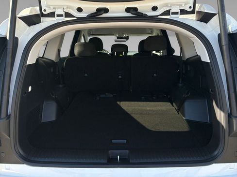 New 2026 Hyundai Ioniq 9 S image 18