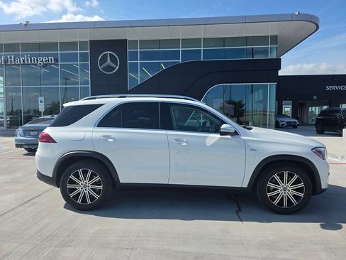 Used 2025 Mercedes-Benz GLE 450e 4MATIC image 6