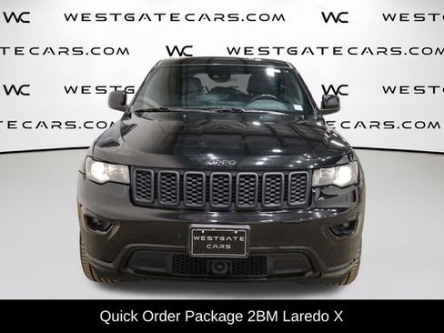 Used 2021 Jeep Grand Cherokee Laredo X image 4