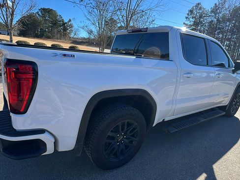 Used 2024 GMC Sierra 1500 Elevation image 8