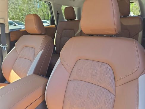 New 2026 Nissan Pathfinder Platinum w/ Cargo Package image 23