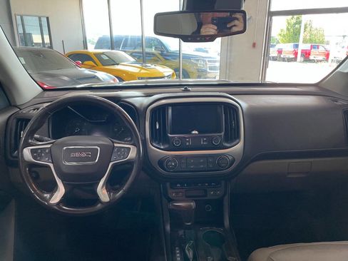 Used 2019 GMC Canyon SLT w/ Driver Alert Package image 24