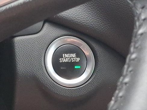 Used 2021 Chevrolet Equinox LT AWD/4WD image 23