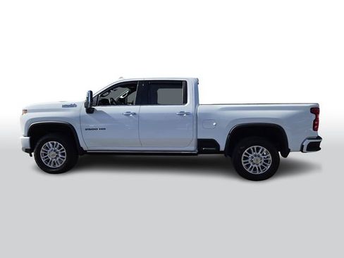 Used 2022 Chevrolet Silverado 2500 High Country w/ LPO, Dark Essentials Package AWD/4WD image 7
