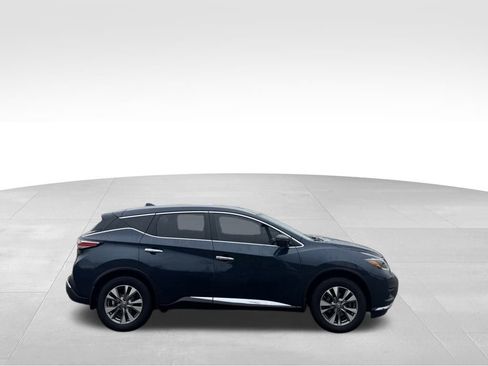 Used 2018 Nissan Murano SL w/ Moonroof Package image 16