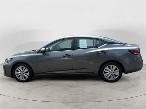 Used 2024 Nissan Sentra S FWD image 6