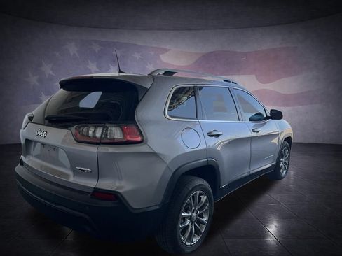 Used 2020 Jeep Cherokee Latitude Plus FWD image 5