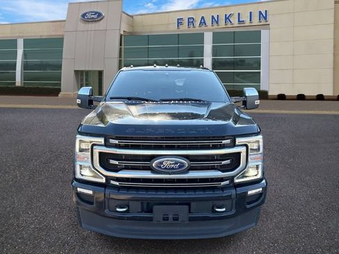 Used 2022 Ford F350 Platinum w/ FX4 Off-Road Package AWD/4WD image 2