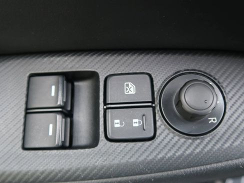 Used 2017 MAZDA MX-5 Miata Club image 22