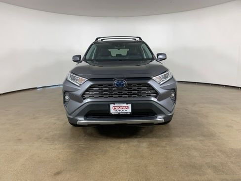 Used 2020 Toyota RAV4 Limited image 3
