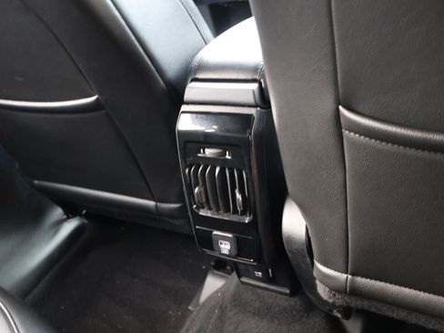 Used 2023 Jeep Compass Trailhawk image 11