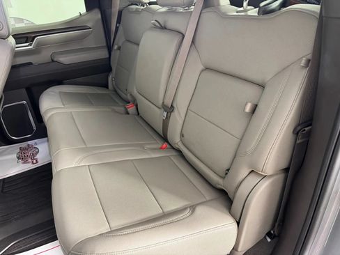 Used 2023 GMC Sierra 1500 SLT w/ SLT Premium Package AWD/4WD image 36