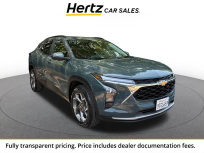 Used 2025 Chevrolet Trax LT