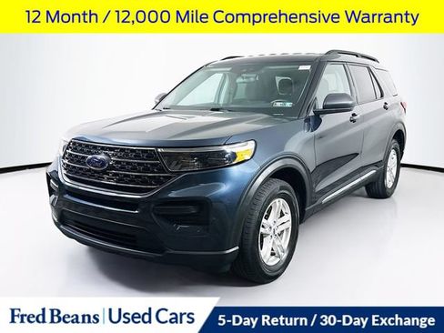 Used 2023 Ford Explorer XLT AWD/4WD image 4
