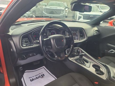 Used 2022 Dodge Challenger SXT w/ Blacktop Package image 10