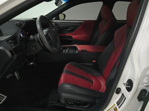 Used 2023 Lexus ES 350 F Sport image 4