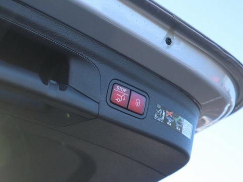 Certified 2026 Mercedes-Benz GLE 350 4MATIC image 12